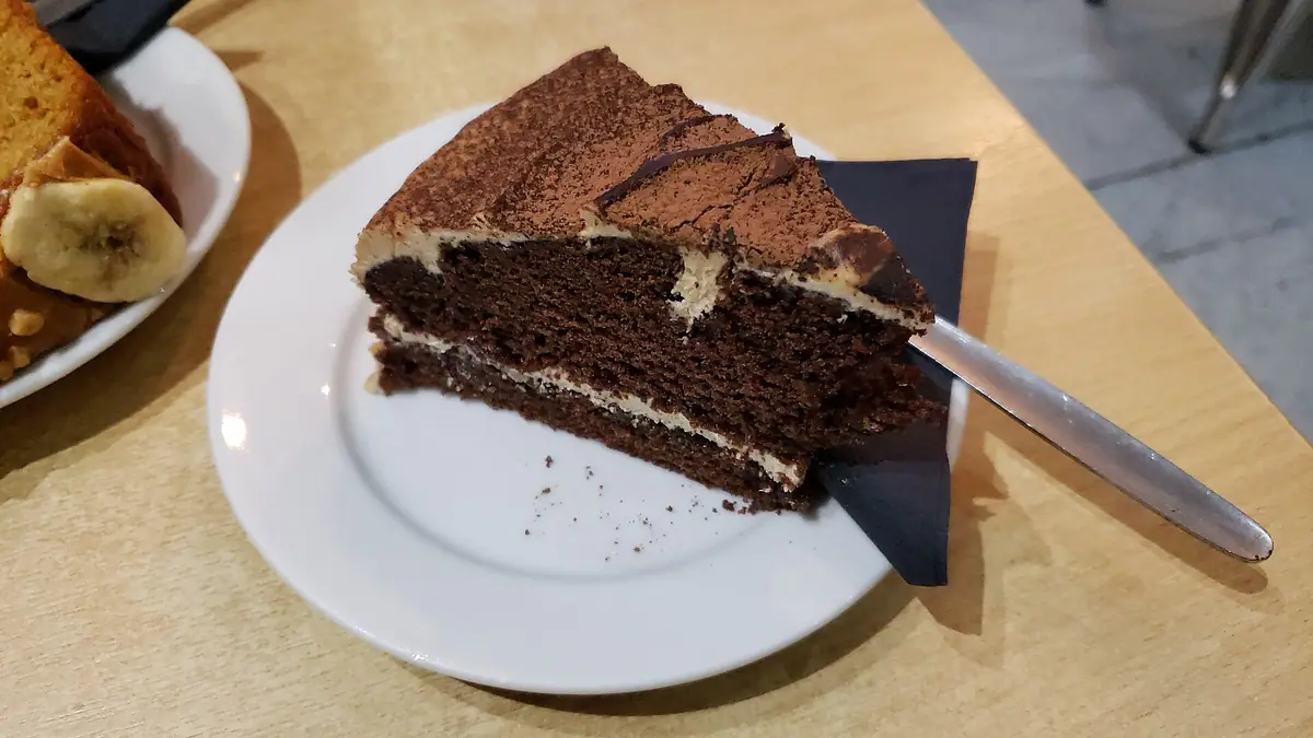 Bakery & Café bakes
